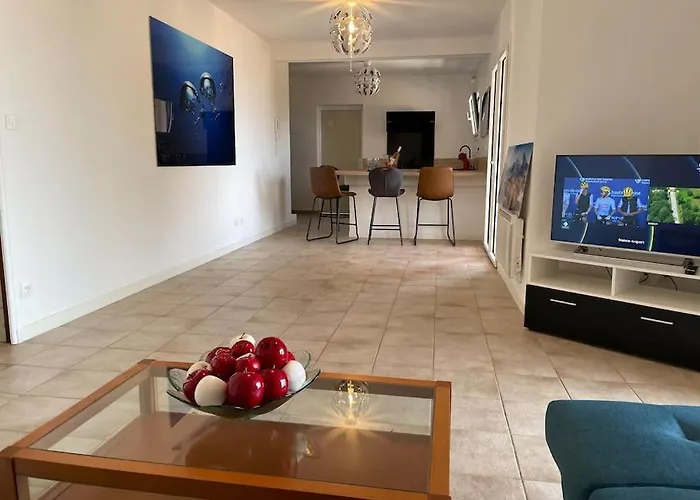 Bleu Antheor Apartman *