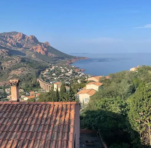 Bleu Antheor Apartman Saint-Raphaël